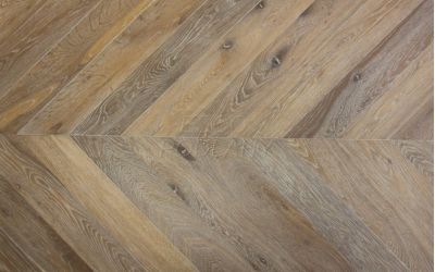 dřevěná dobová podlaha francouzský vzor